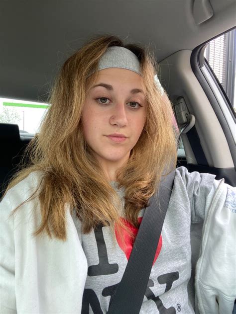 hi im stella (u/stellastenla) .